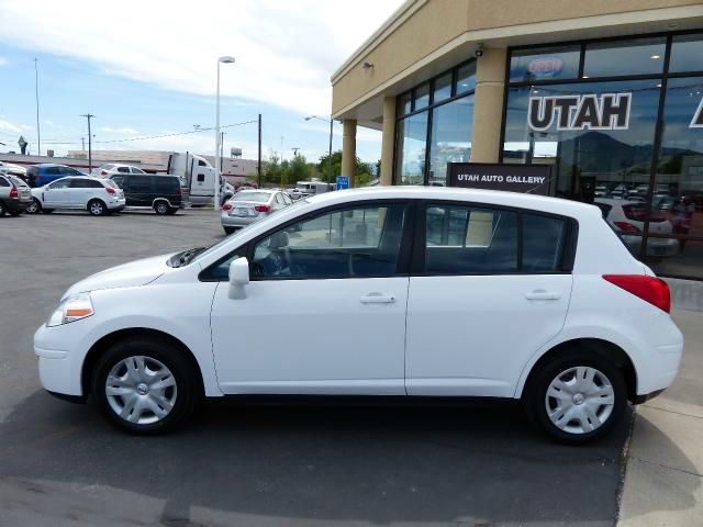 2010 Nissan Versa Carrera C4S