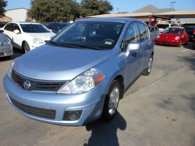 2010 Nissan Versa Carrera C4S