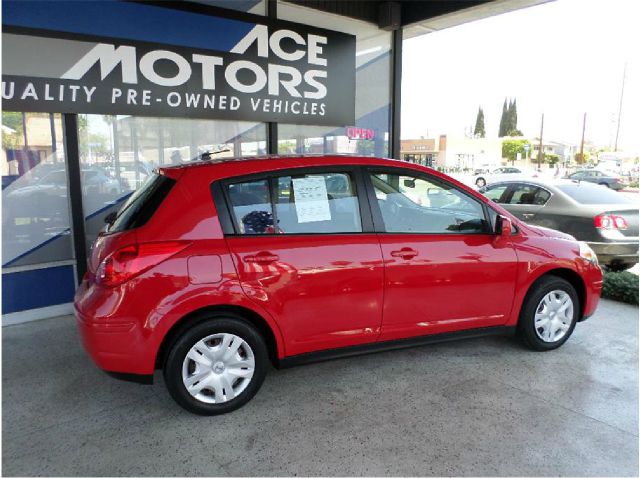 2010 Nissan Versa XLT Superduty Turbo Diesel