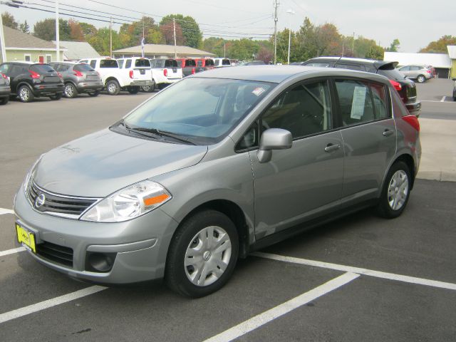 2010 Nissan Versa Sportxcab Crew Cab