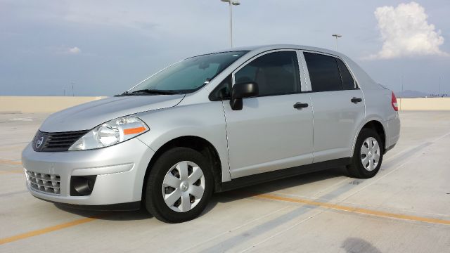 2010 Nissan Versa EX-L Sedan AT With Navigation