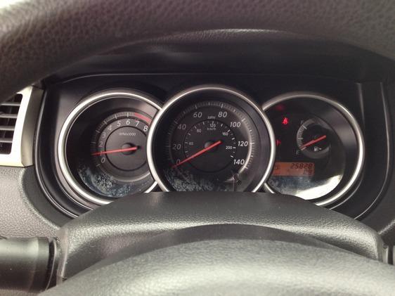 2011 Nissan Versa Carrera C4S