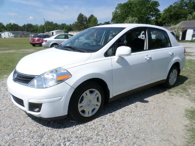2011 Nissan Versa 4dr 2.9L Twin Turbo AWD W/3rd Row