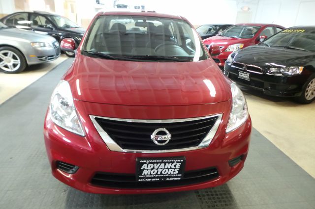 2012 Nissan Versa Track Edition 3.8
