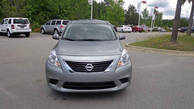 2012 Nissan Versa Track Edition 3.8