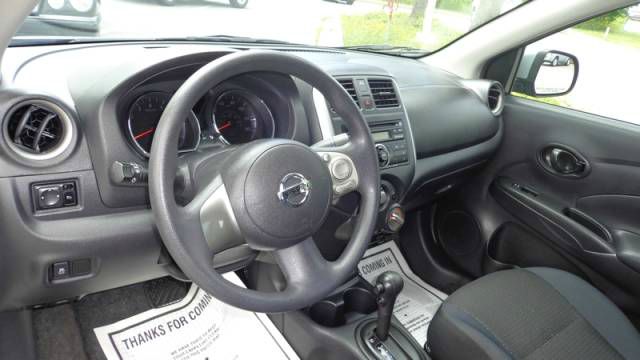 2012 Nissan Versa Track Edition 3.8