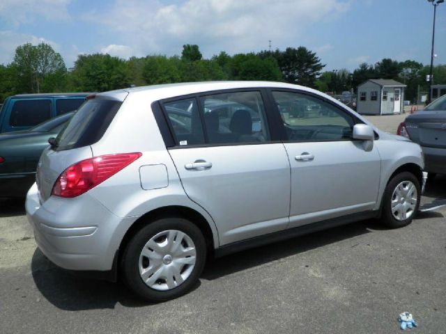 2012 Nissan Versa Carrera C4S