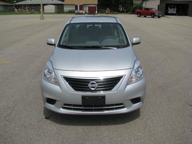 2012 Nissan Versa Track Edition 3.8