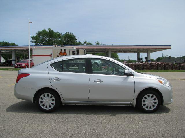 2012 Nissan Versa Track Edition 3.8