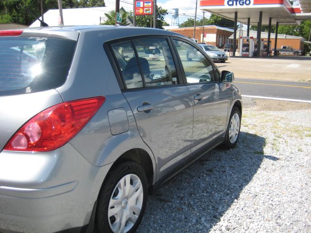 2012 Nissan Versa Carrera C4S