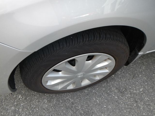 2012 Nissan Versa Track Edition 3.8