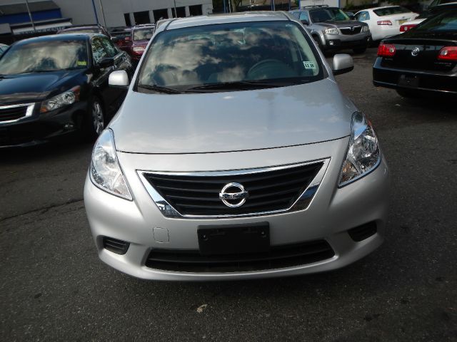 2012 Nissan Versa Track Edition 3.8
