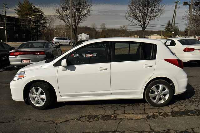 2012 Nissan Versa LS S