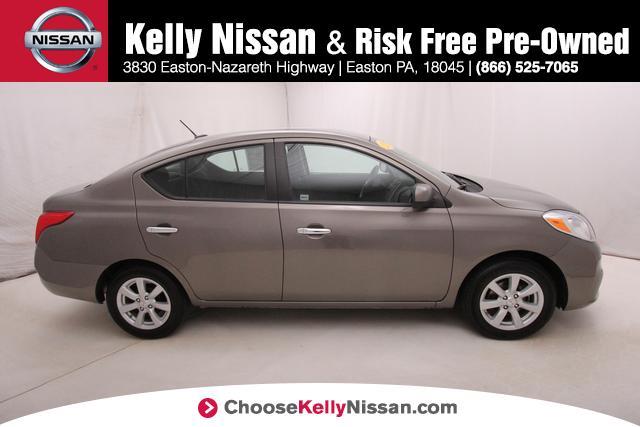 2012 Nissan Versa 745lilow Milesmint Condtionclean Carfax Se