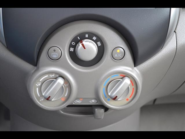 2012 Nissan Versa 745lilow Milesmint Condtionclean Carfax Se