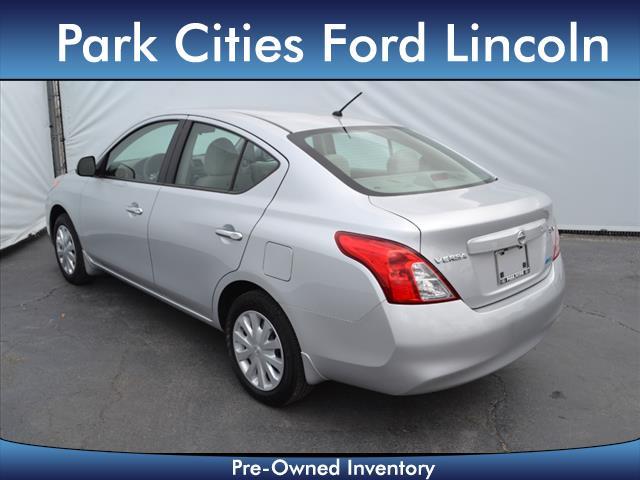 2012 Nissan Versa 745lilow Milesmint Condtionclean Carfax Se