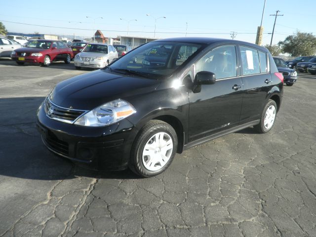 2012 Nissan Versa Carrera C4S