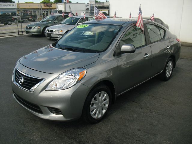 2012 Nissan Versa Track Edition 3.8