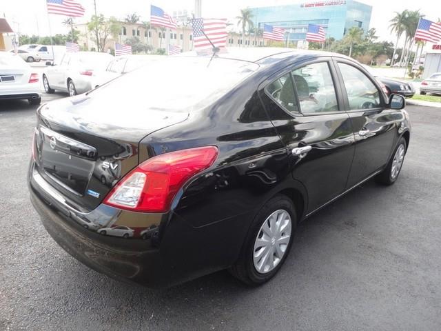 2012 Nissan Versa 4.6L Eddie Bauer