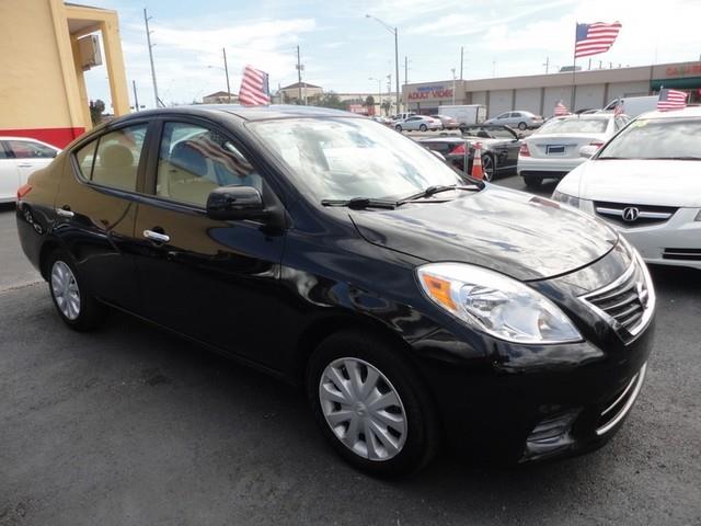 2012 Nissan Versa 4.6L Eddie Bauer