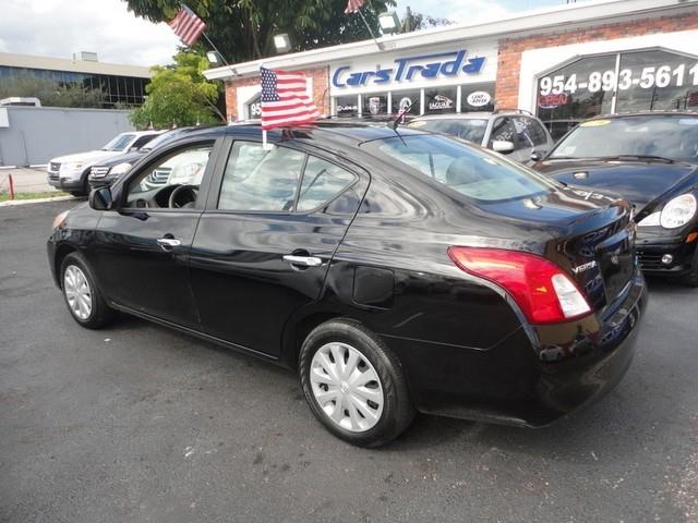 2012 Nissan Versa 4.6L Eddie Bauer