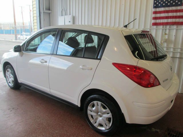 2012 Nissan Versa Carrera C4S