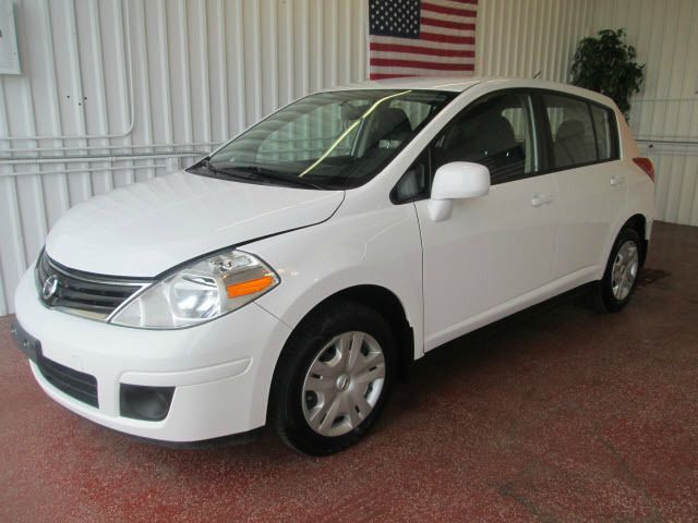 2012 Nissan Versa Carrera C4S
