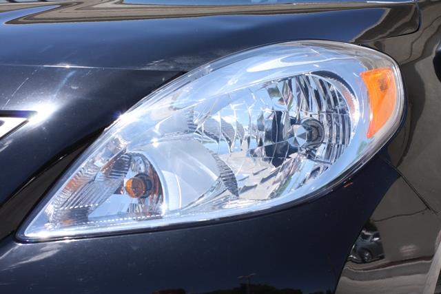 2012 Nissan Versa Power Wagon Big Horn