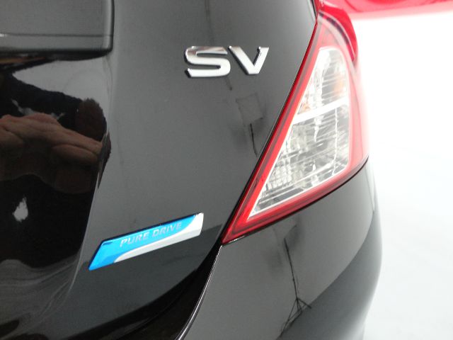 2012 Nissan Versa Track Edition 3.8