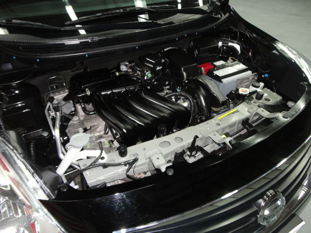 2012 Nissan Versa Track Edition 3.8