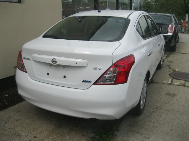 2012 Nissan Versa Track Edition 3.8