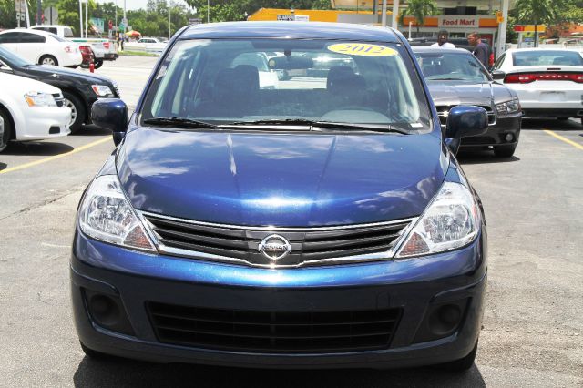 2012 Nissan Versa Carrera C4S
