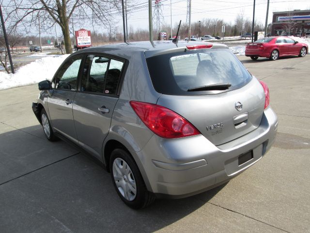 2012 Nissan Versa Carrera C4S