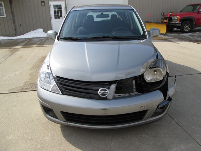2012 Nissan Versa Carrera C4S