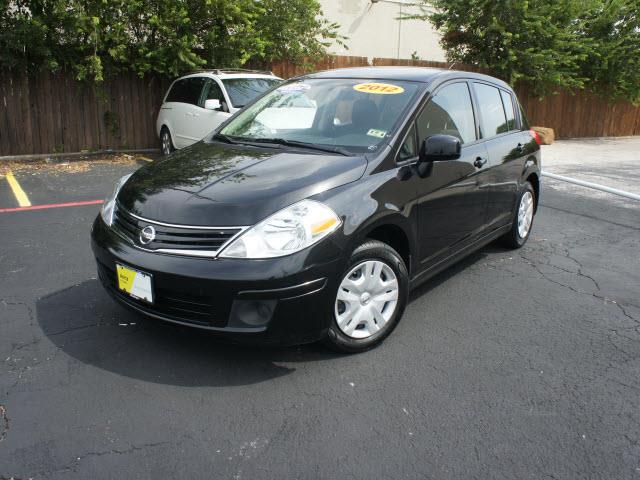 2012 Nissan Versa E43