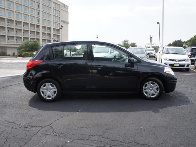 2012 Nissan Versa E43