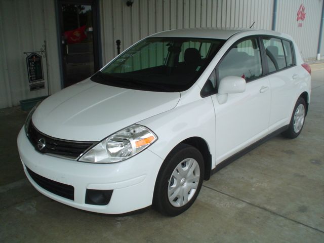 2012 Nissan Versa Carrera C4S