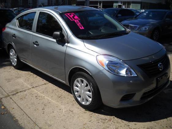 2012 Nissan Versa Track Edition 3.8