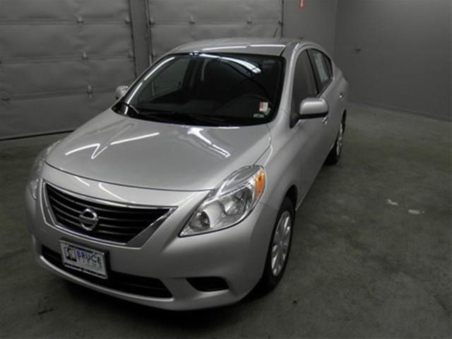 2012 Nissan Versa 745lilow Milesmint Condtionclean Carfax Se