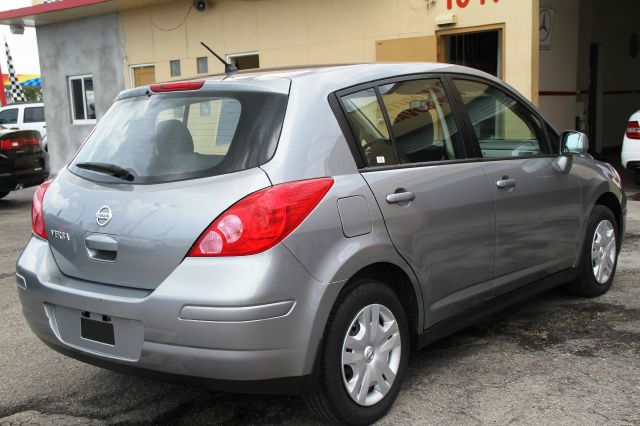 2012 Nissan Versa Carrera C4S