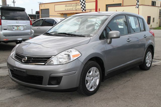 2012 Nissan Versa Carrera C4S