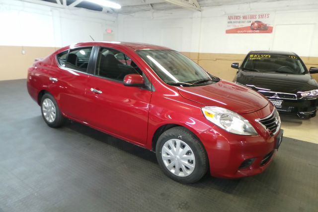 2013 Nissan Versa Track Edition 3.8