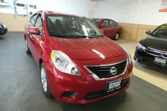 2013 Nissan Versa Track Edition 3.8