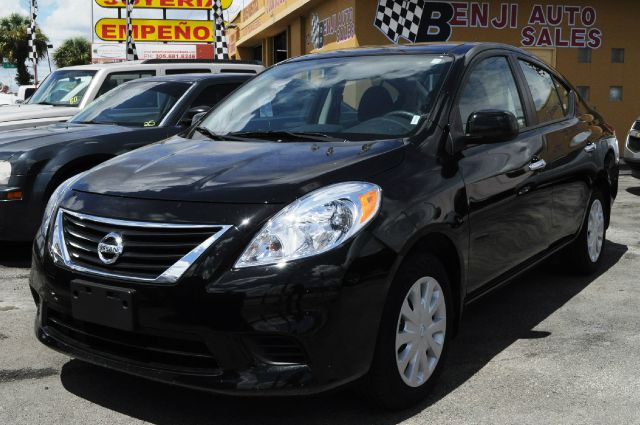 2013 Nissan Versa Track Edition 3.8