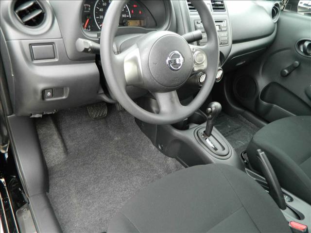 2014 Nissan Versa SE, 7 Pass, C.D. Player