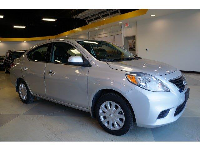 2014 Nissan Versa Unknown