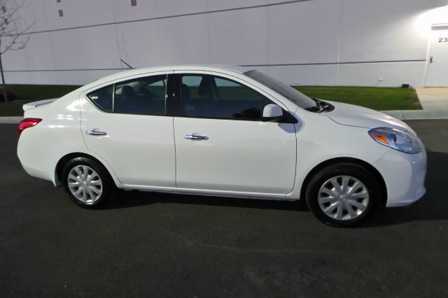 2014 Nissan Versa Track Edition 3.8