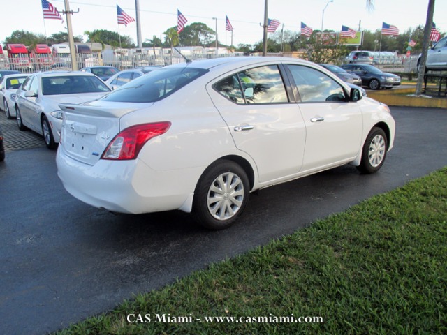 2014 Nissan Versa Track Edition 3.8