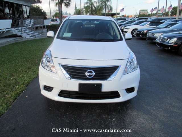 2014 Nissan Versa Track Edition 3.8
