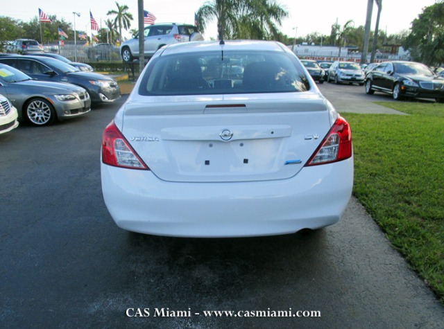 2014 Nissan Versa Track Edition 3.8